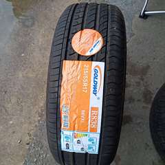 固德威 215/55R17 98V XL   R838