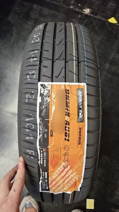 艾迪特 175/60R13 77H SAU01
